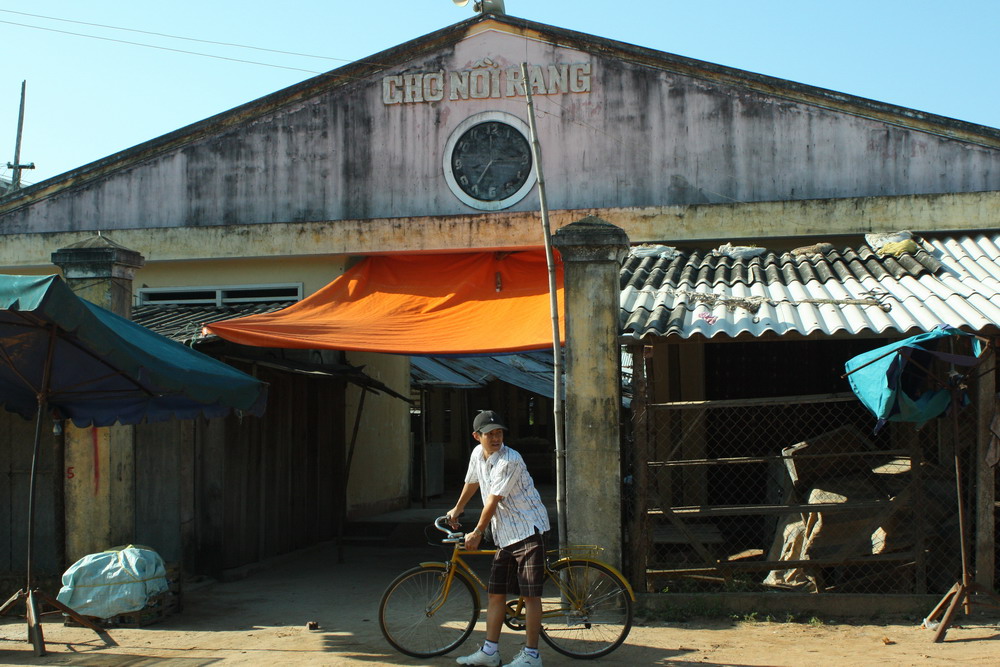 Chợ Nồi Rang là ngôi chợ có tuổi đời lớn nhất tại Quảng Nam