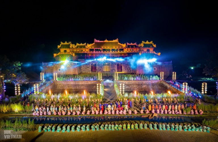 Festival Huế sâdasd