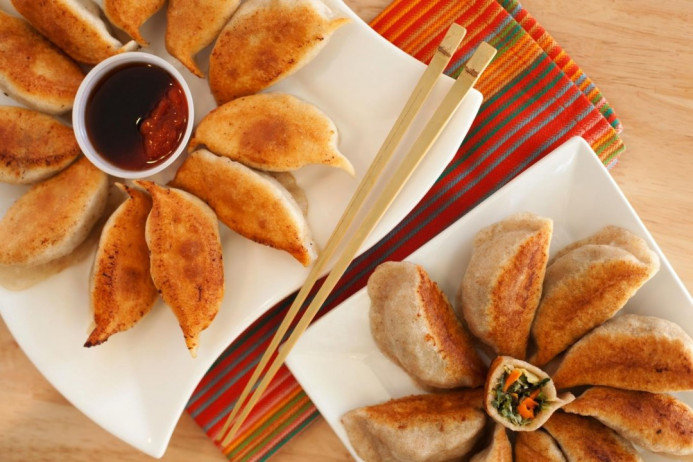 Bánh áp chao – món ăn vặt ngon bổ rẻ nổi tiếng Cao Bằng