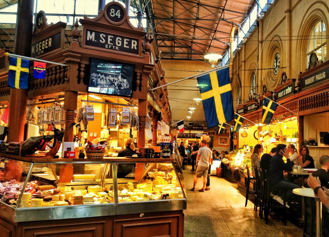 Chợ Östermalms Saluhall tại Stockholma của Thụy Điển